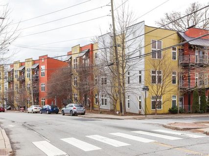 125 Clingman Avenue 305