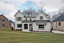 943 Arborfield Drive sold home in Matthews, SC