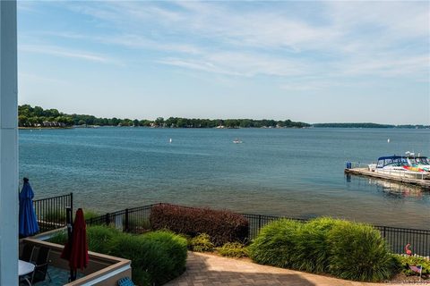 17931 Kings Point Drive G sold home in Kings Point Marina, Cornelius, NC