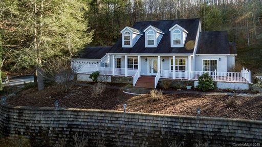 402 Sweetbriar Road