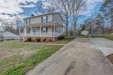1306 Candlewood Drive sold home in Laurel Woods, Gastonia, NC