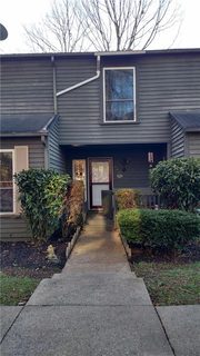 4340 Center Street 607