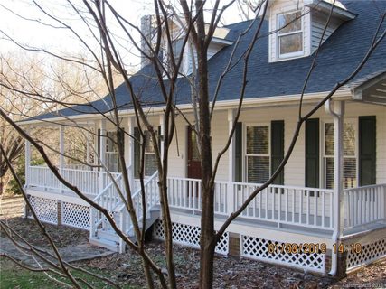 199 Paradise Drive