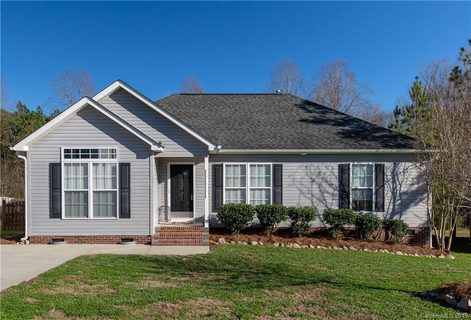632 Red Hawk Way