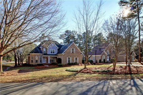 8076 St Andrews Lane