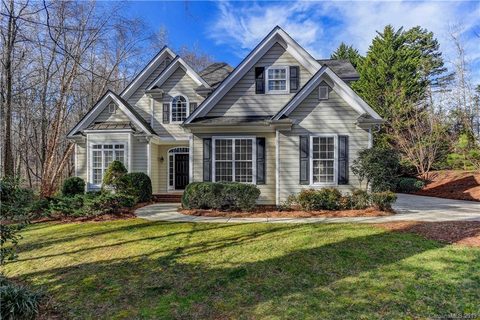 20653 Spring Grove Lane sold home in Town Heights, Cornelius, NC