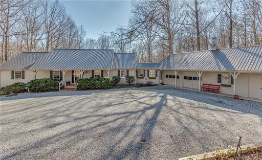 7 Jackson Grove Road