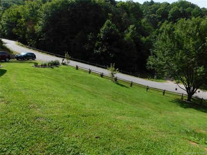 15 Bald Creek Road