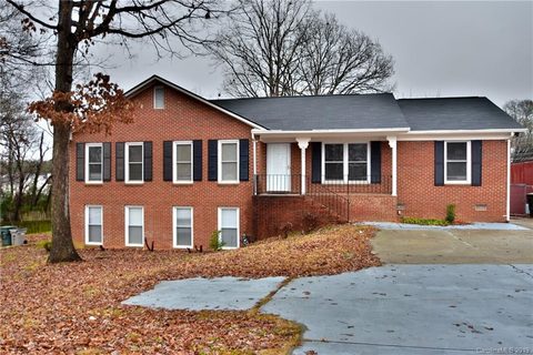 3080 Jamestown Drive sold home in Williamsburg, Gastonia, NC