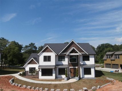 104 Hollabrook Parkway sold home in Hollabrook Farms, Mills River, NC