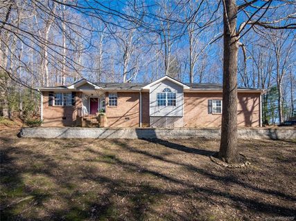 309 Derby Lane 55 sold home in Hunters Glen, Hendersonville, NC