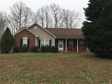 2398 Eagle Glen Court