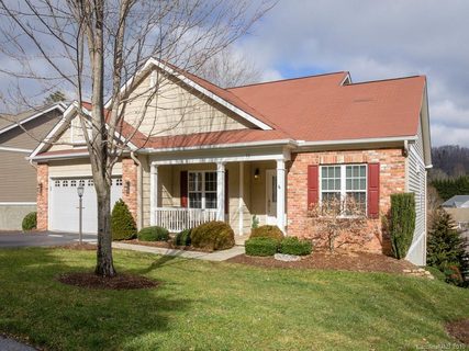 98 Old Pasture Way sold townhome in Shaws Creek Farm, Hendersonville, NC