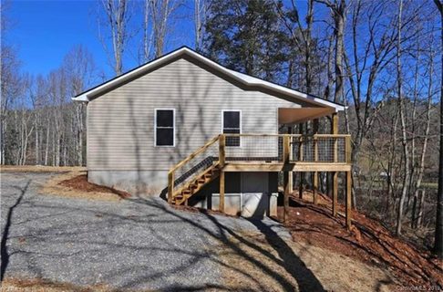 16 Kims Court sold home in Cedar Park, Clyde, NC