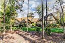 8008 Lake Providence Drive sold home in Matthews, SC