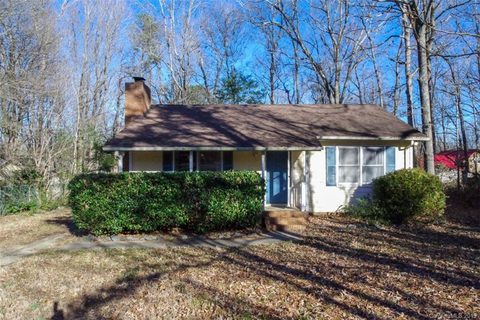 3905 Majestic Lane 82