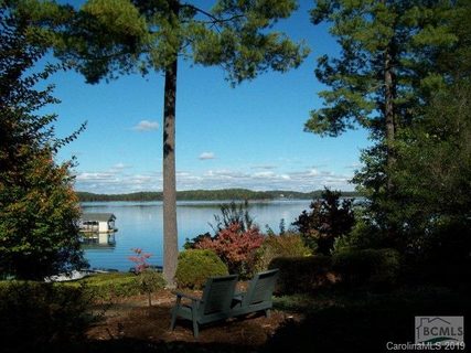 2731 Hemlock Court sold home in Laurel Pointe, Nebo, NC