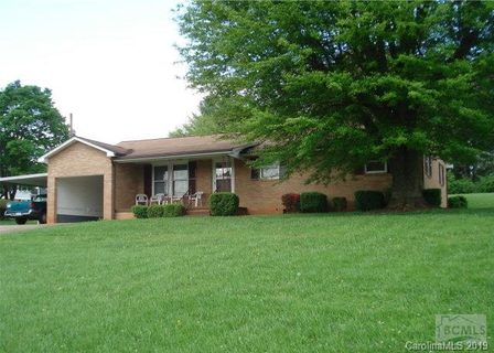 102 Maplewood Drive