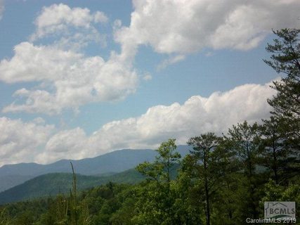 V L 203 Harborside Drive sold home in Arbor at Lake James, Nebo, NC