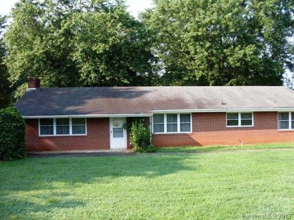 111 Starmount Circle sold home in Starmount, Morganton, NC