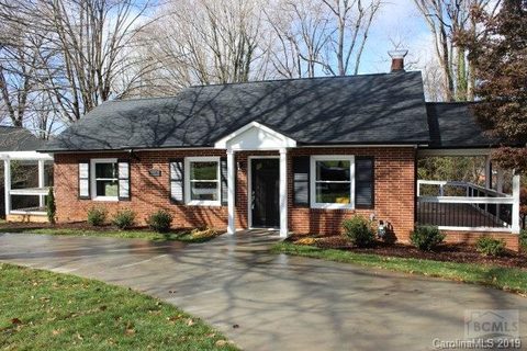 112 Riverside Court