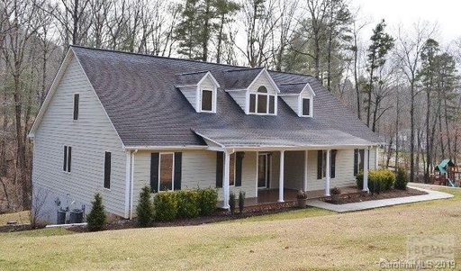 3224 Village Drive sold home in Ridgewood, Morganton, NC