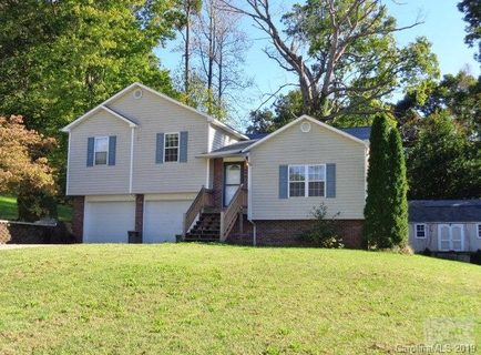 104 Carriage Hills Drive sold home in Carriage Hills, Morganton, NC