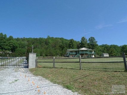 11768 Montford Cove Road sold home in The Crossings at Sugar Hill, Marion, NC