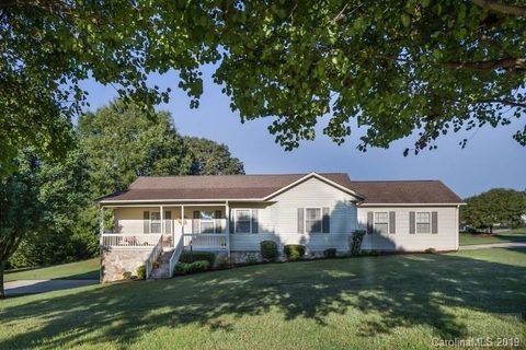 26 Montclair Ave sold home in Providence Glen, Granite Falls, NC