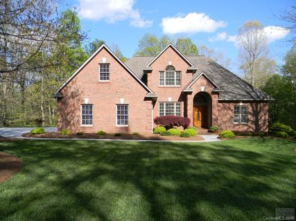 106 Oakland Ct