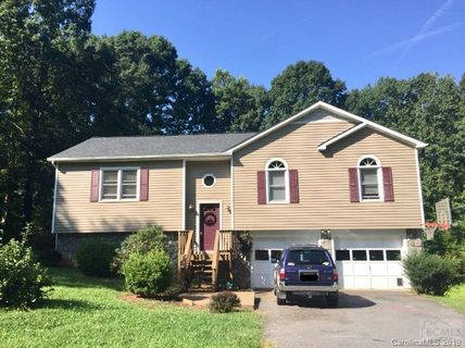 3095 Village Drive sold home in Ridgewood, Morganton, NC