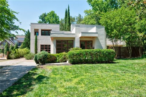 2200 Cloister Drive sold home in Cloisters, Charlotte, NC