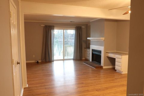 5120 Fair Wind Lane