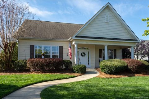 9937 Bishops Gate Boulevard sold home in The Cottages, Pineville, NC