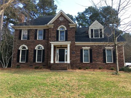 102 High Sail Court