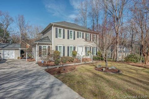 920 Raleigh Court sold home in Williamsburg, Gastonia, NC