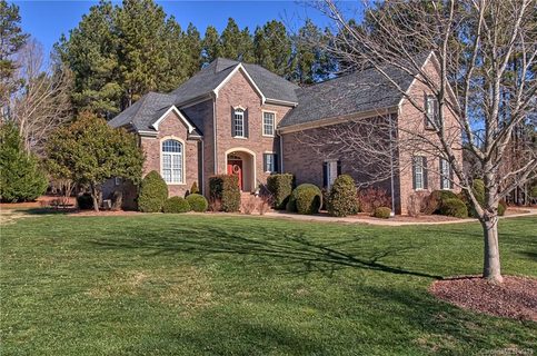 909 Olive Mill Lane sold home in Blackstone, Matthews, NC