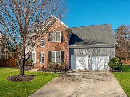 Previously sold for $370,000