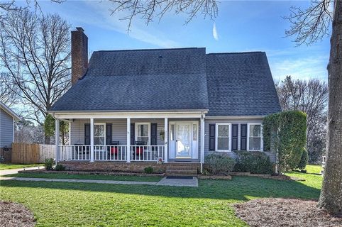 710 Bellows Lane