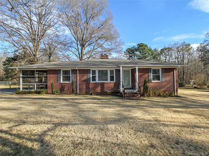 1452 Quiet Acres Circle sold home in Quiet Acres, Rock Hill, SC