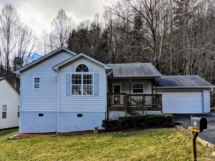 179 Pinellas Lane sold home in Fox Run Meadows, Waynesville, NC
