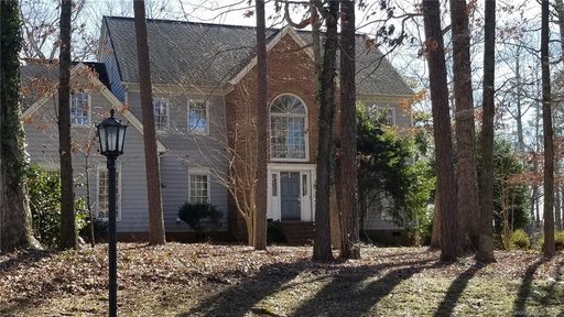 Previously sold for $330,000