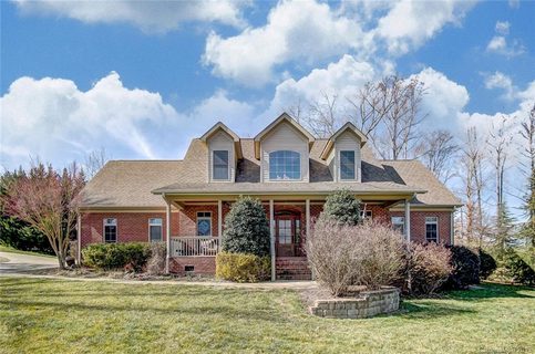 442 Crowders Bluff Court