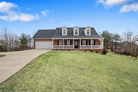 7798 Pinecone Lane