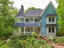 374 E Sondley Drive sold home in Asheville, SC