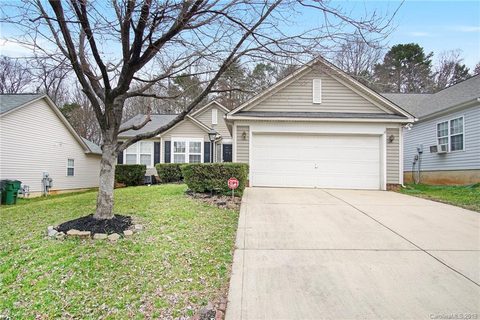 2500 Thornfield Road sold home in Deercreek, Charlotte, NC