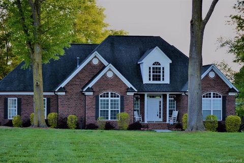 3600 Haigler Road sold home in Country Manor, Monroe, NC