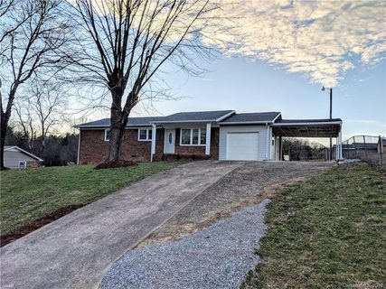 1155 Oak Forest Drive sold home in Oak Hill, Morganton, NC