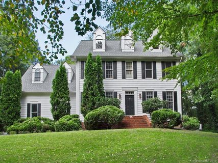 110 Berry Hill Drive sold home in Berry Hill, Hendersonville, NC
