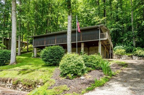 855 Country Club Drive